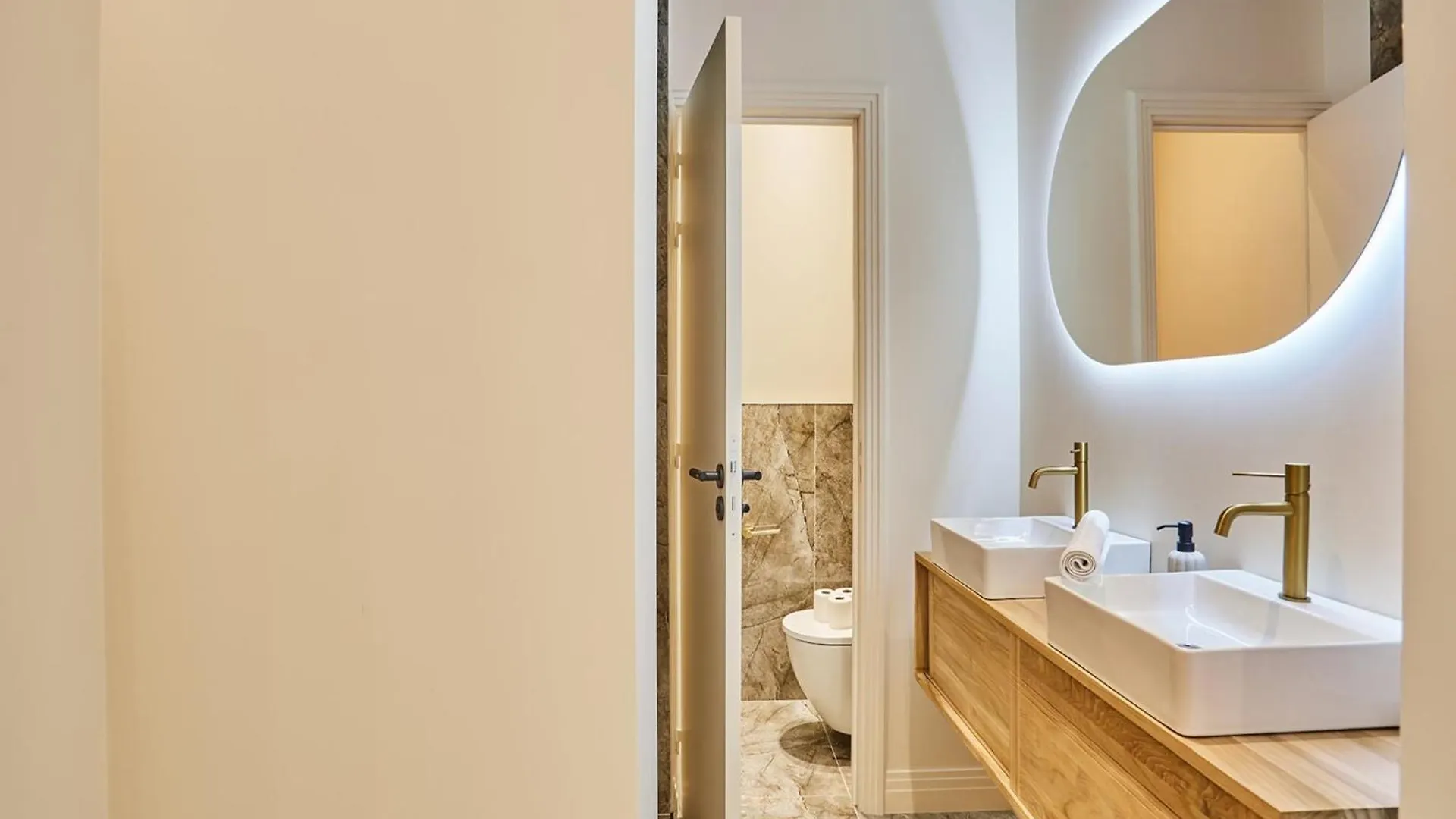 Incredible Le Marais Apartment With Terrace Paris 0*,  France