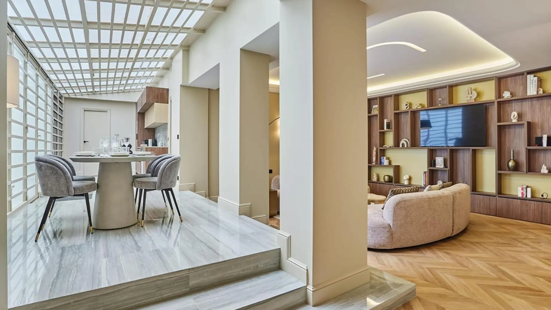 Incredible Le Marais Apartment With Terrace Paris France